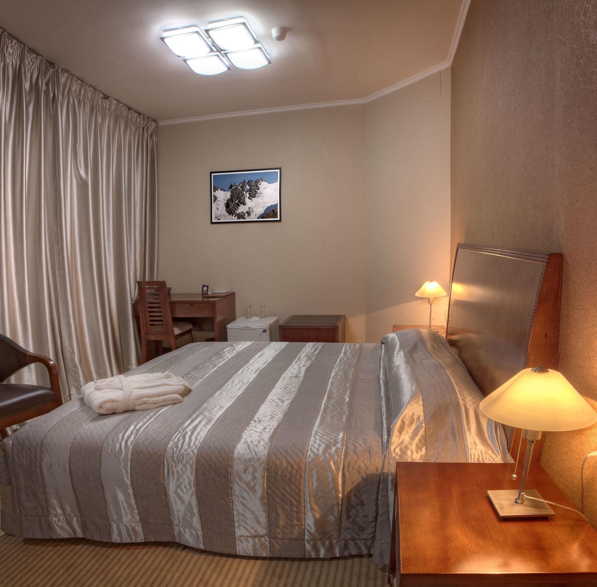 אלמטי Voyage Hotel חדר תמונה
